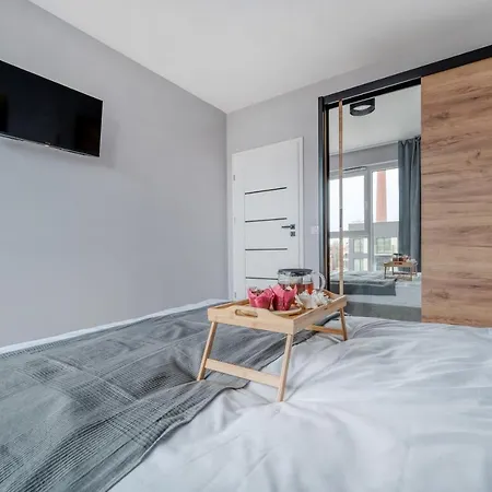 Milionowa - Parking, Balcony And Workspace - By Rentujemy *